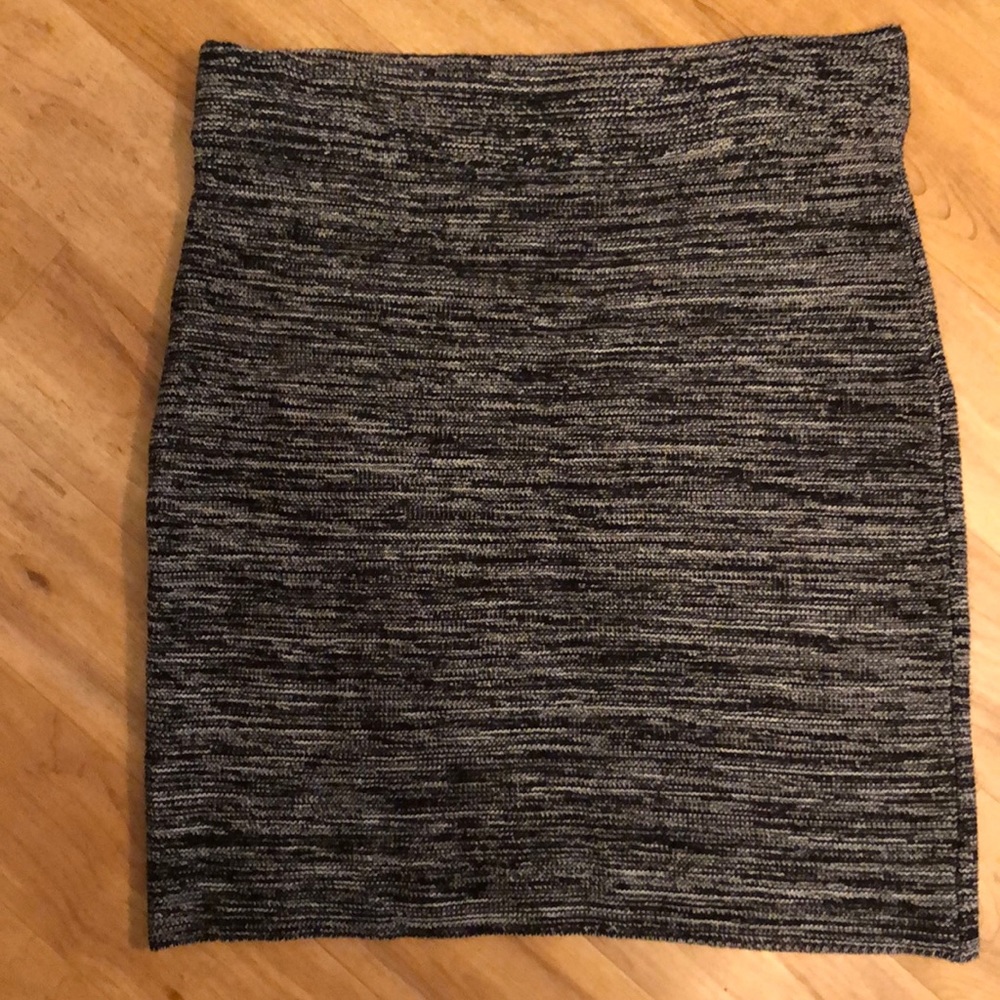 Cotton tweed pencil Skirt by Loft.